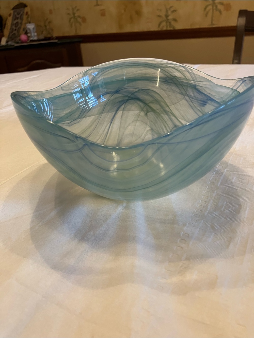 VIETRI HANDBLOWN BOWL